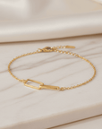 The Jada Geo Interlock Bracelet Seebora