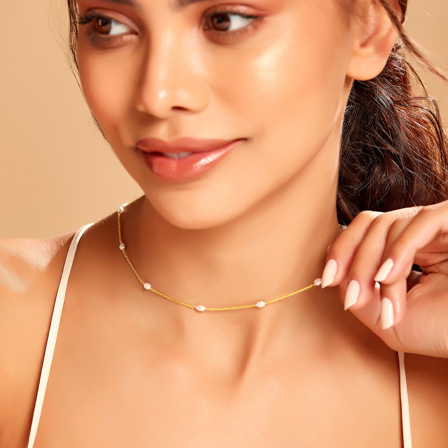 The Pearl String Necklace