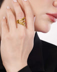 Curved Elegance Ring Seebora