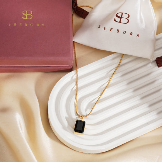 The Smoky Quartz Pendant Necklace