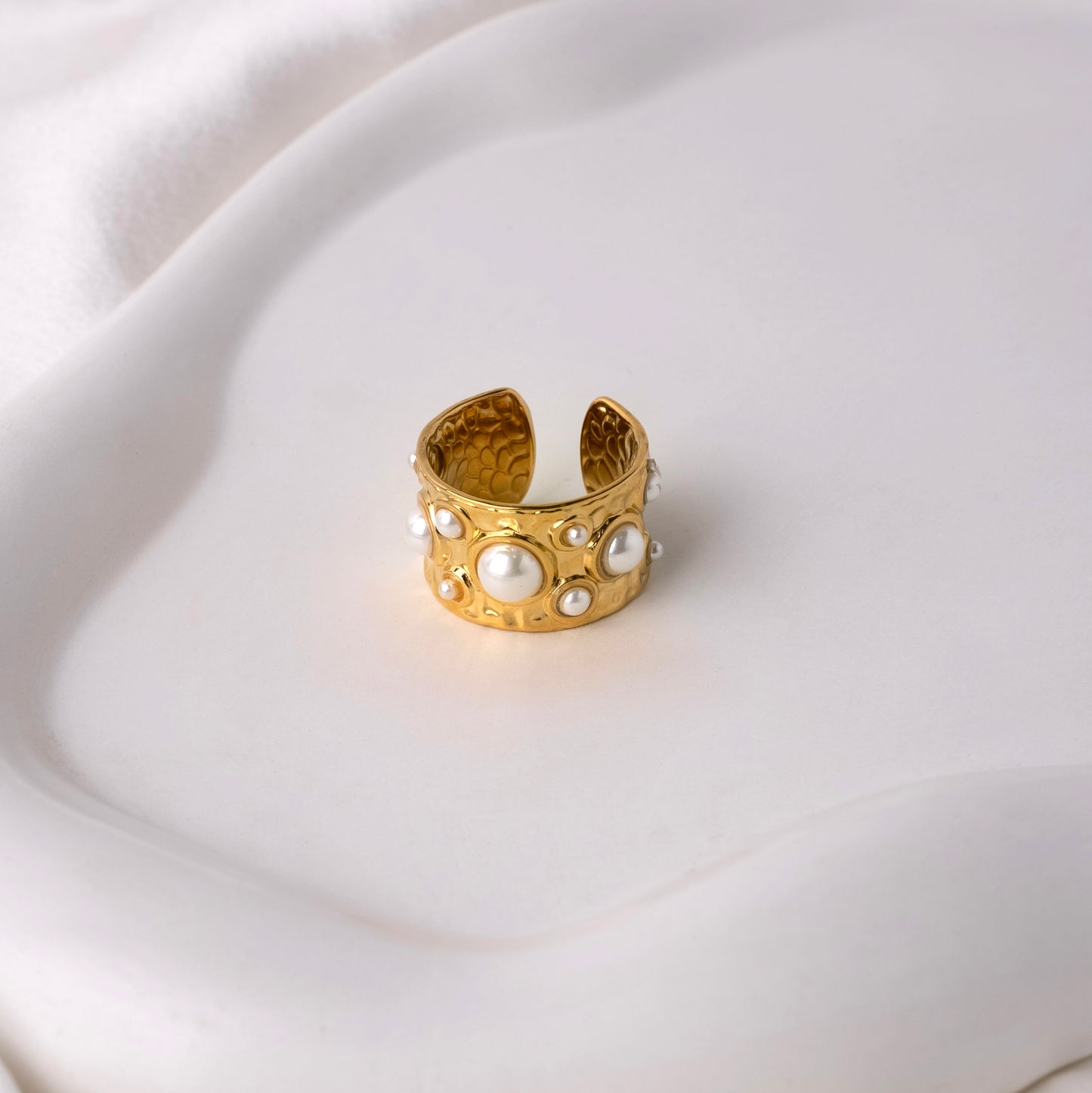 Scattered Pearl Ring