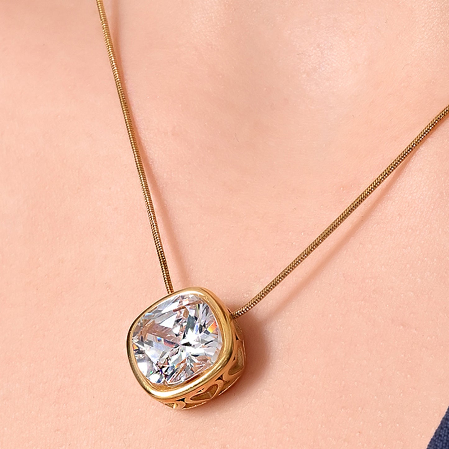 Radiant Glimmer Necklace