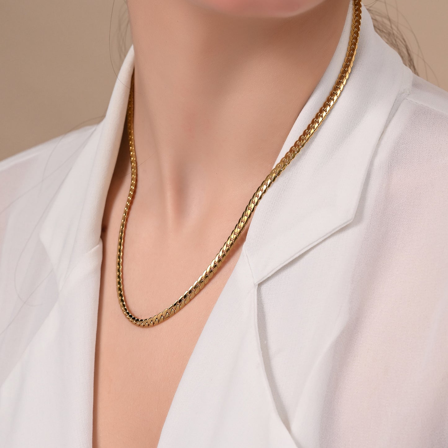 Golden Whisper Link Necklace