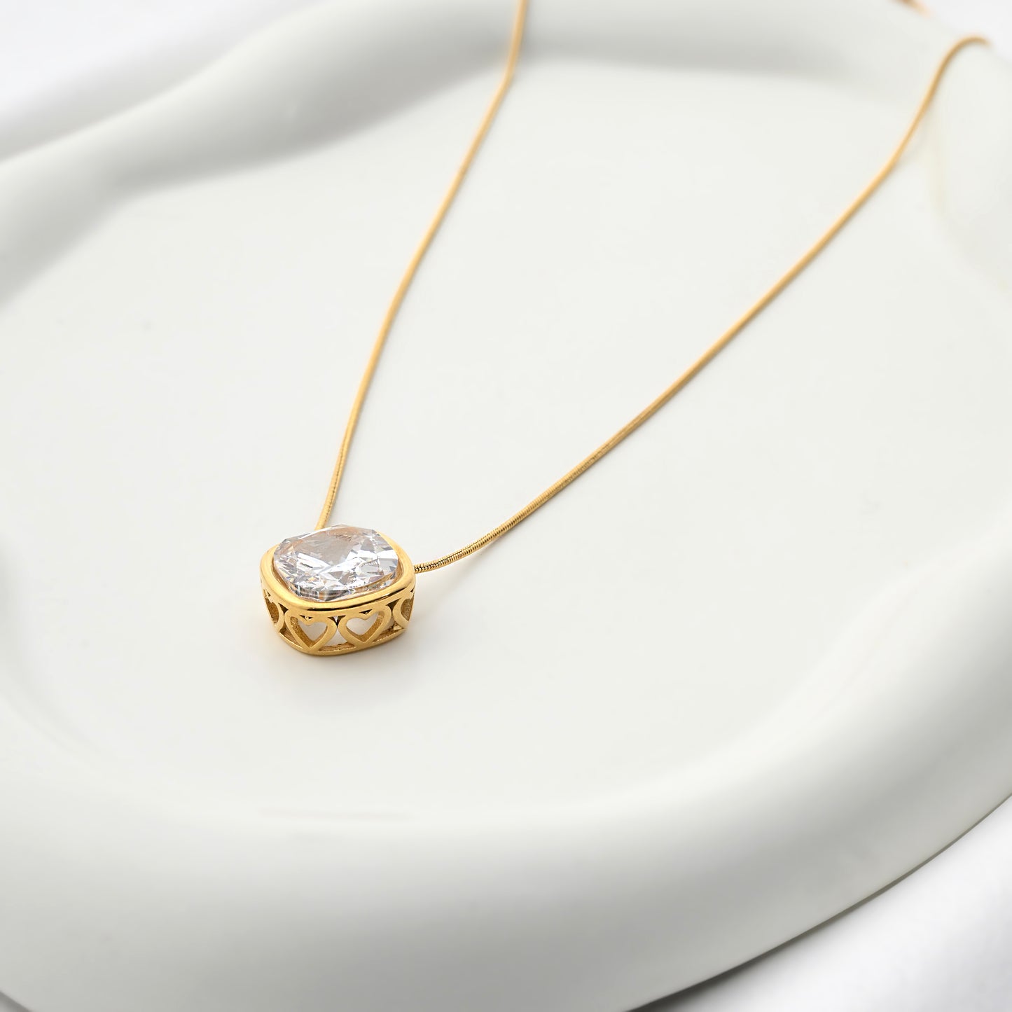 Radiant Glimmer Necklace