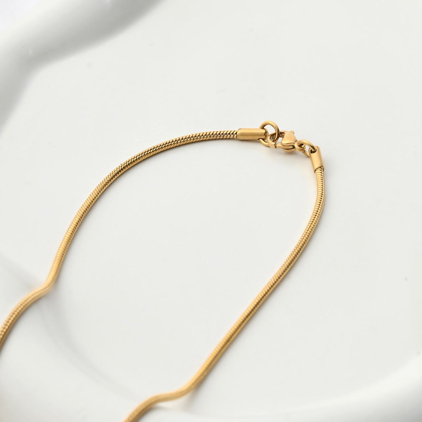 Deep Blue Teardrop Necklace