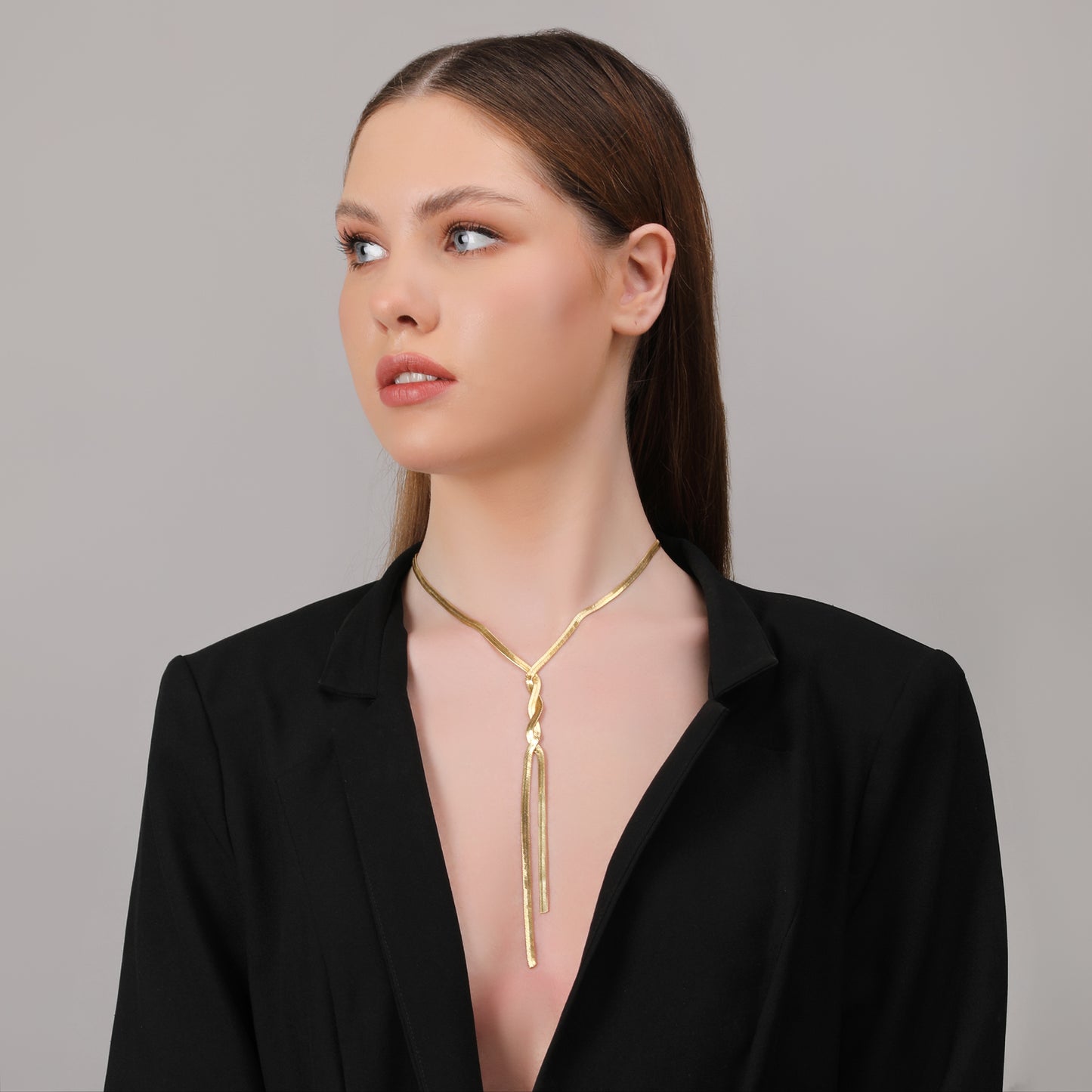 The Intwined Chain Necklace
