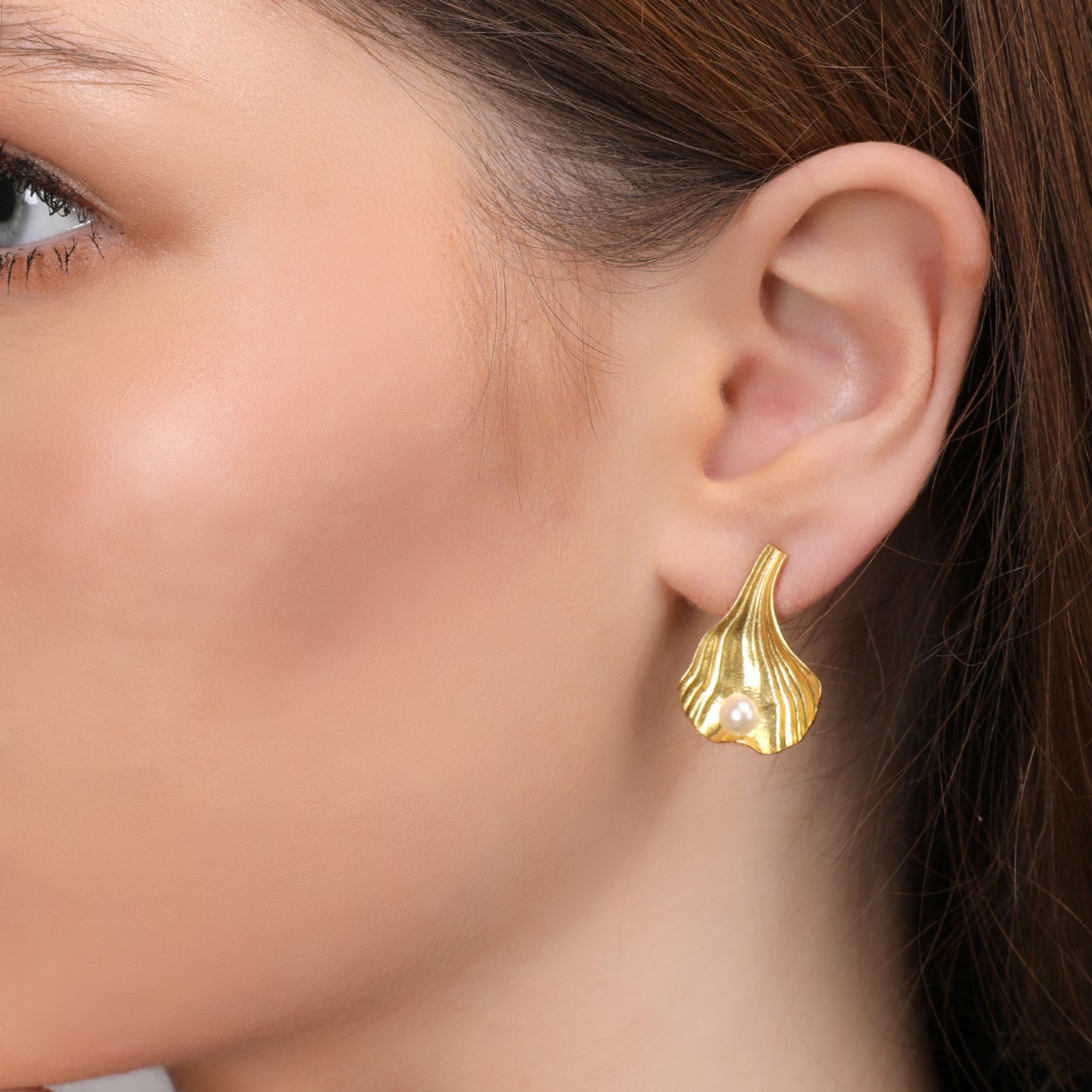 The Open Shell Earrings