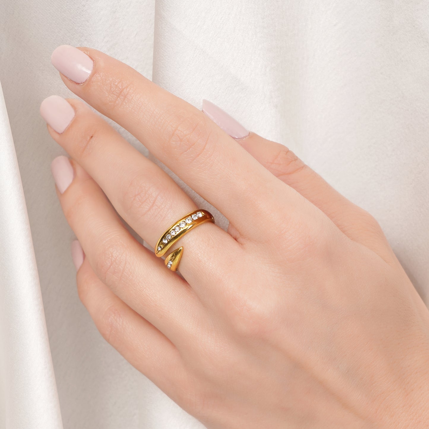 Pave Spiral Ring