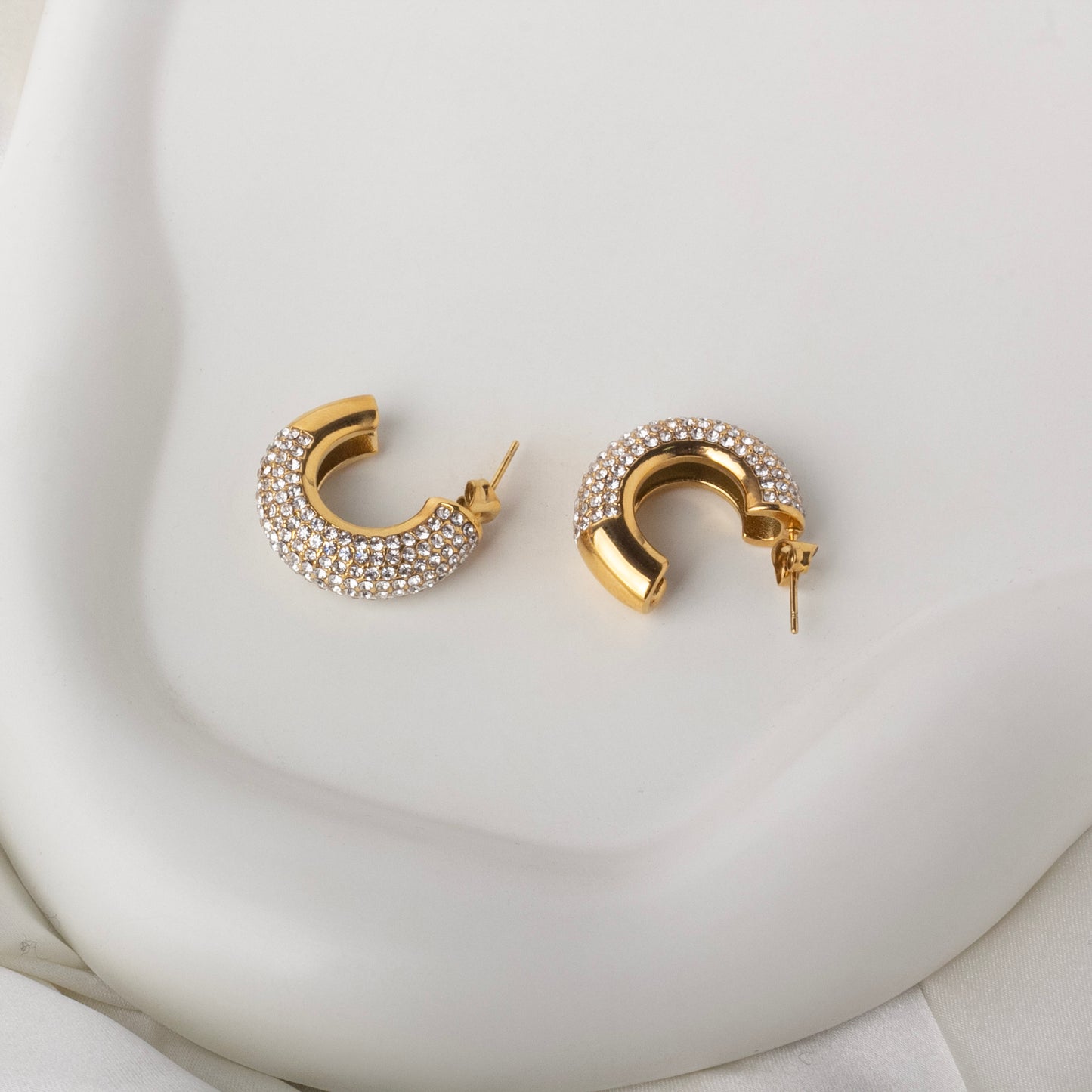 Elegant Gleam Hoop Earrings