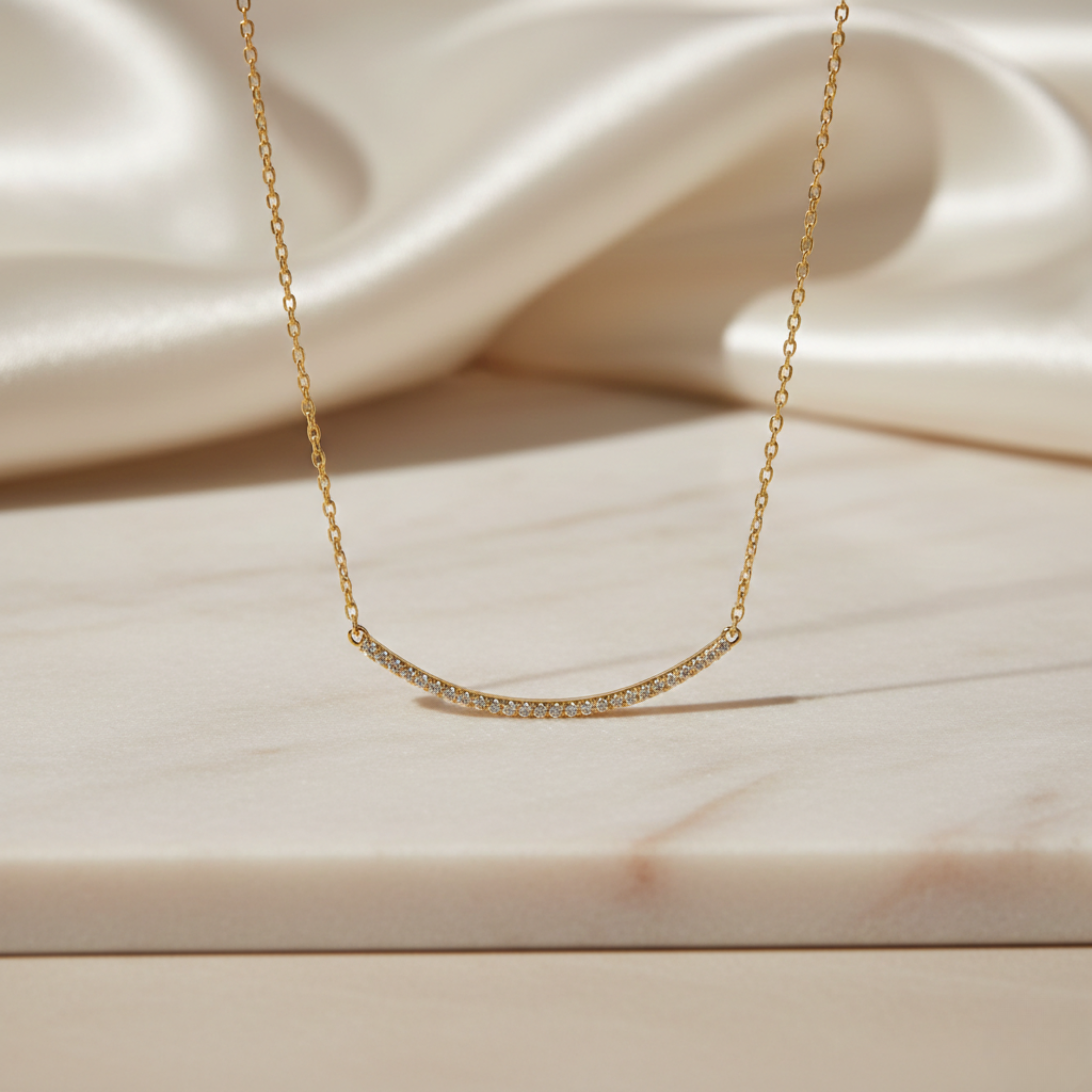 The Straight Curve Necklace