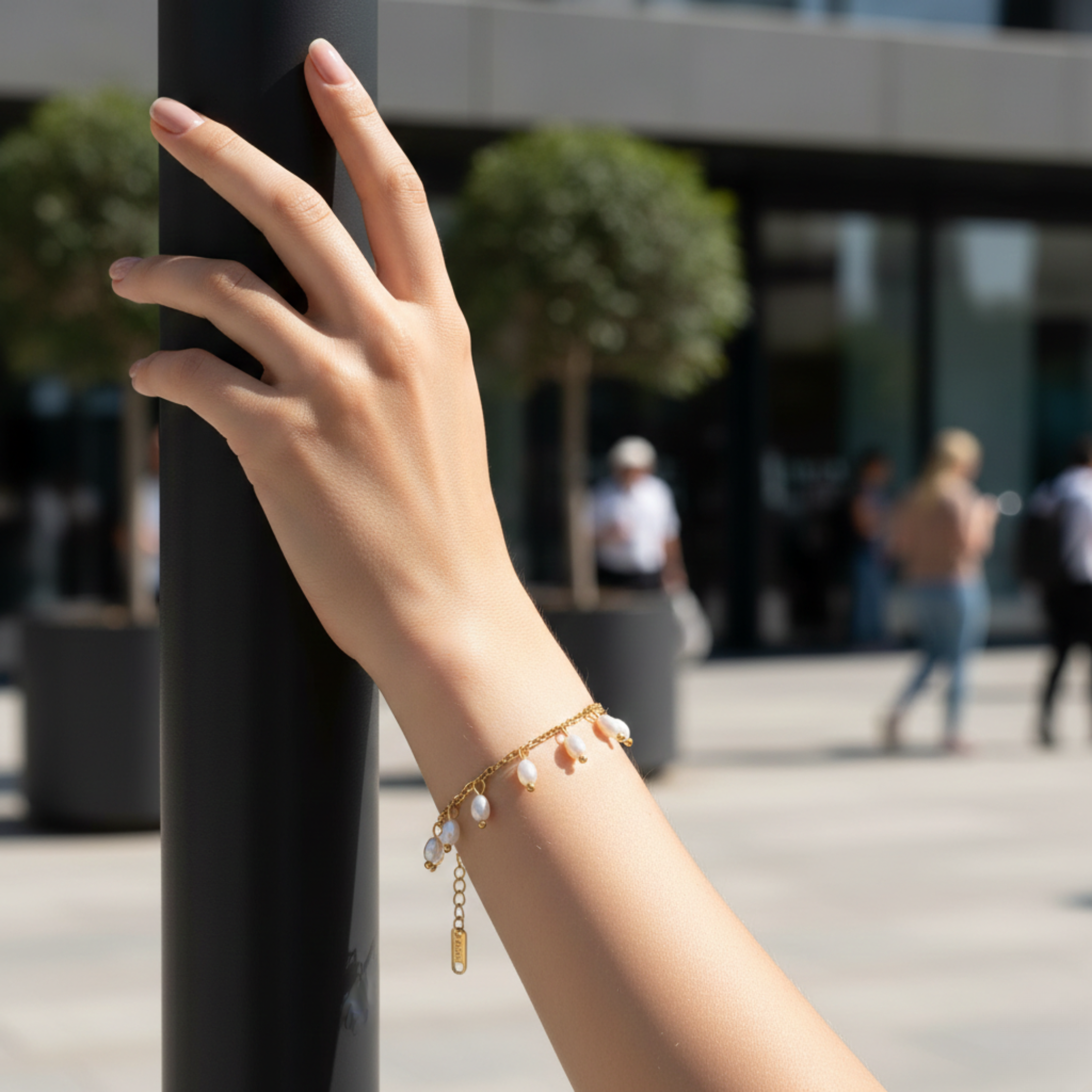 Opulent Pearl Chain Bracelet