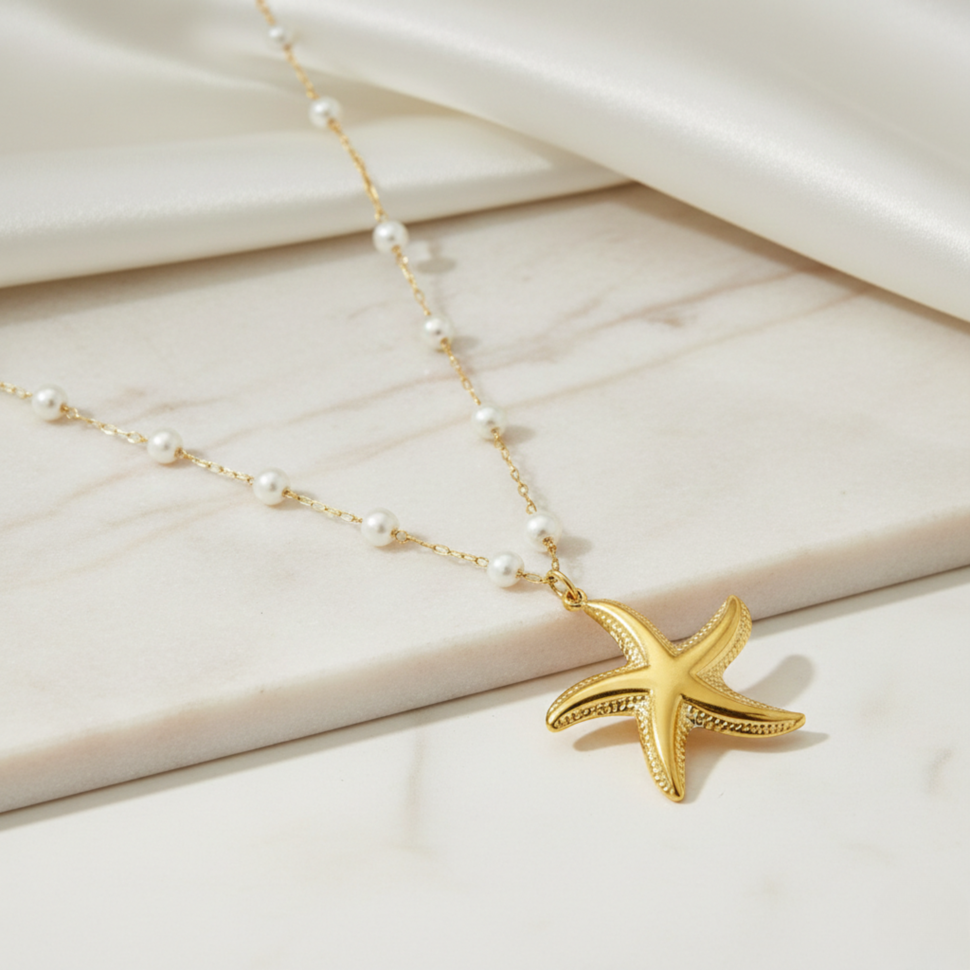 Classy Starfish Pearl Necklace