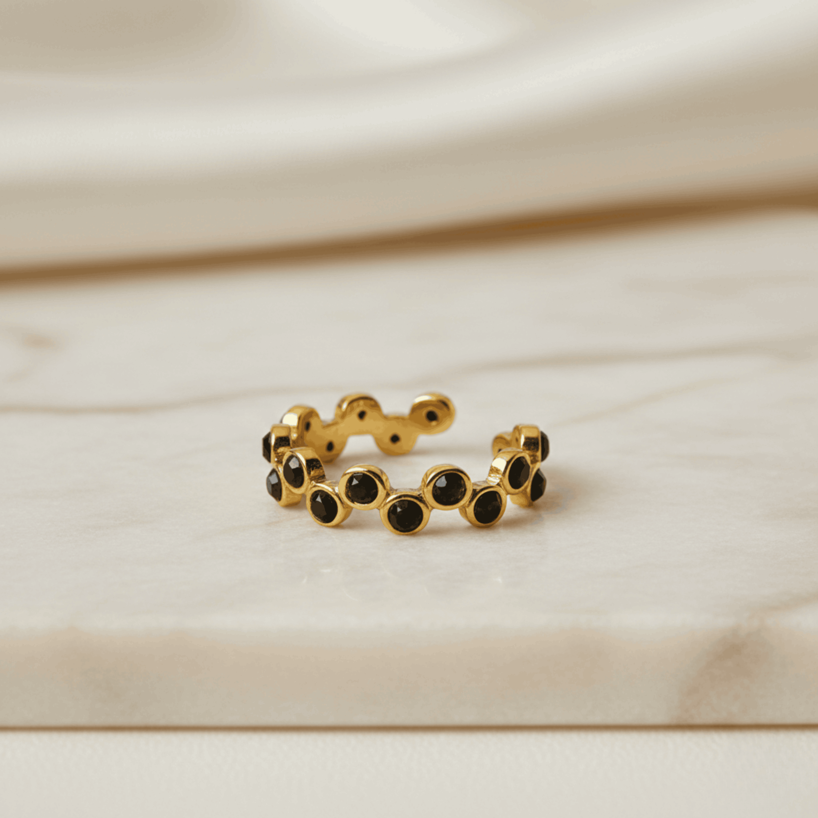 Black Stone Ring Seebora