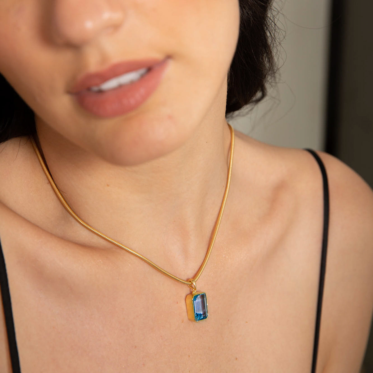 The Athena Aquamarine Pendant Necklace
