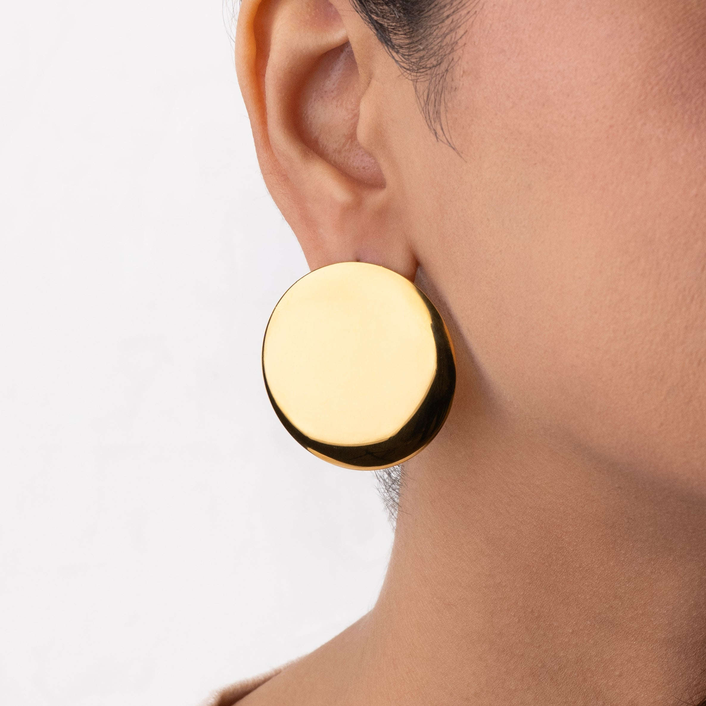Chic Gold Circle Earrings Seebora