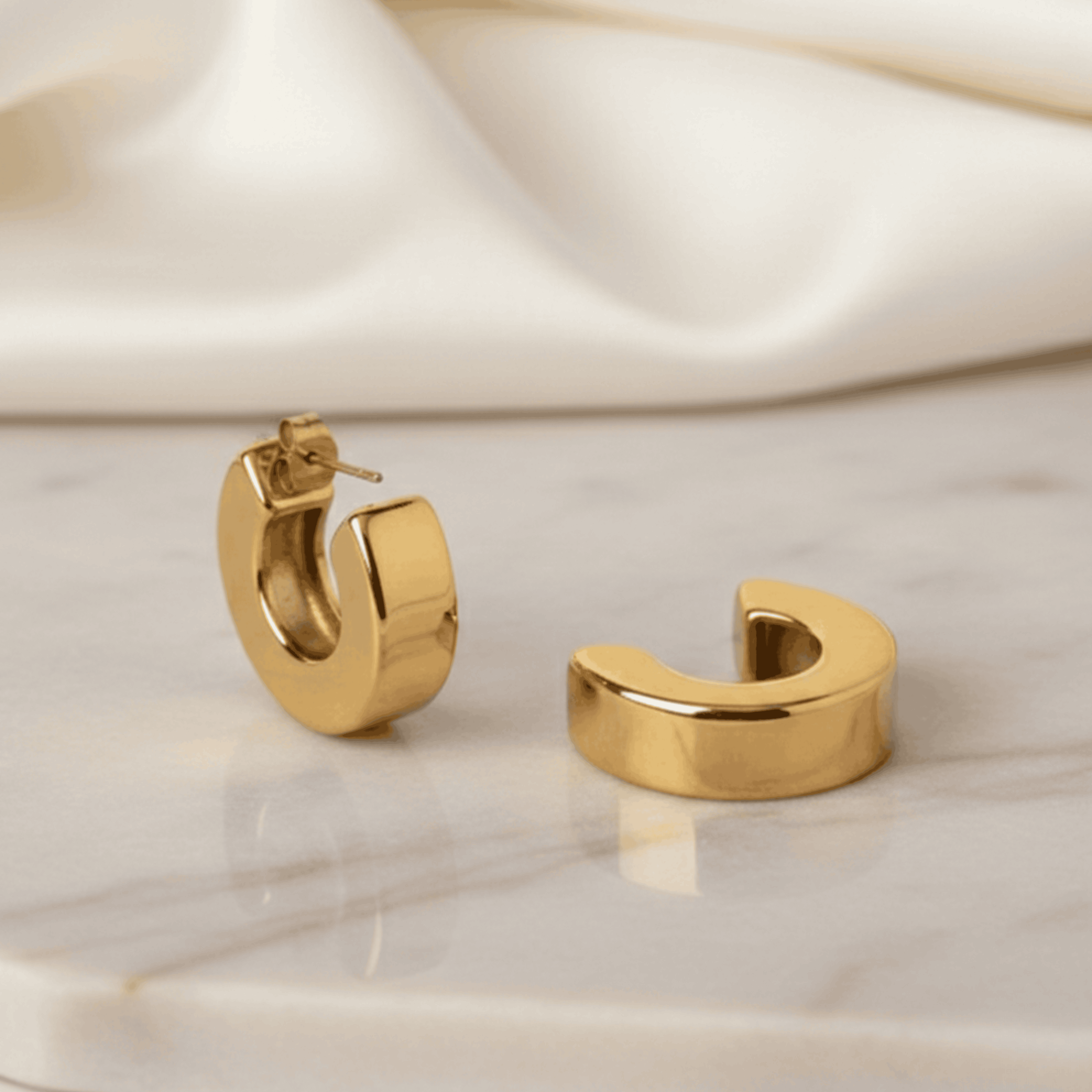 Chic Gold Essence Earrings Seebora