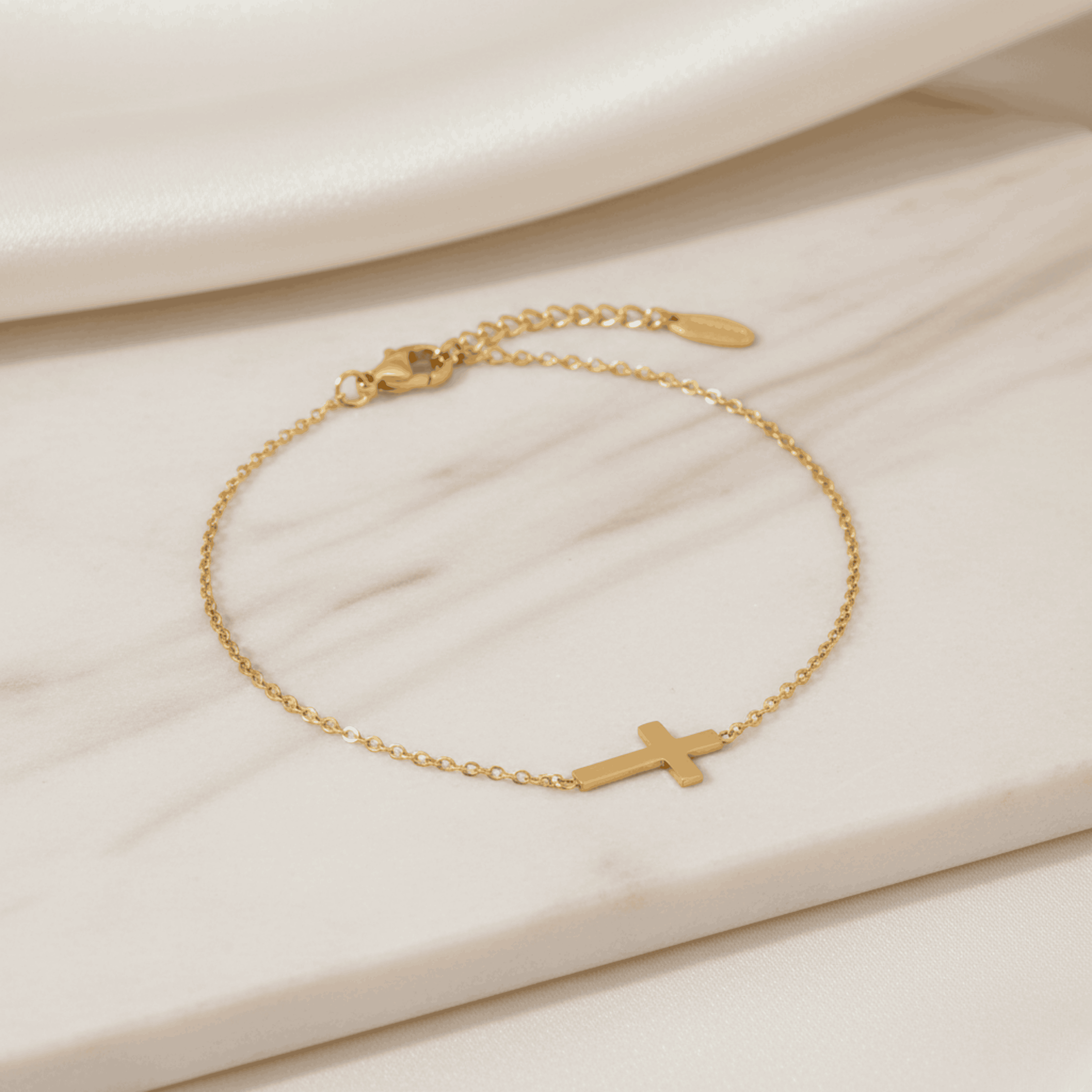 Cross Charm Bracelet Seebora