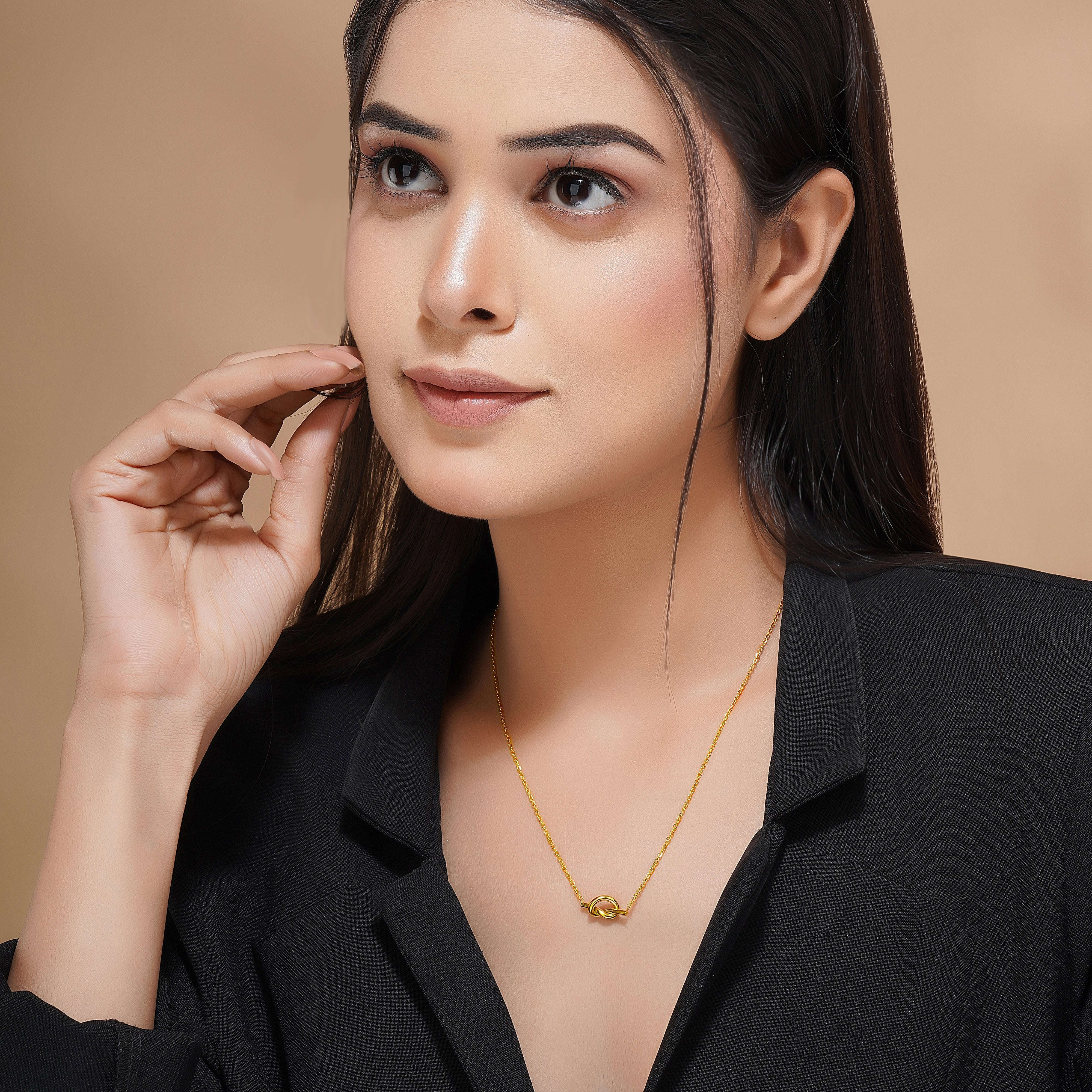 Love Knot Necklace Seebora