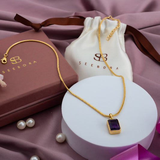 The Hera Enigma Pendant Necklace
