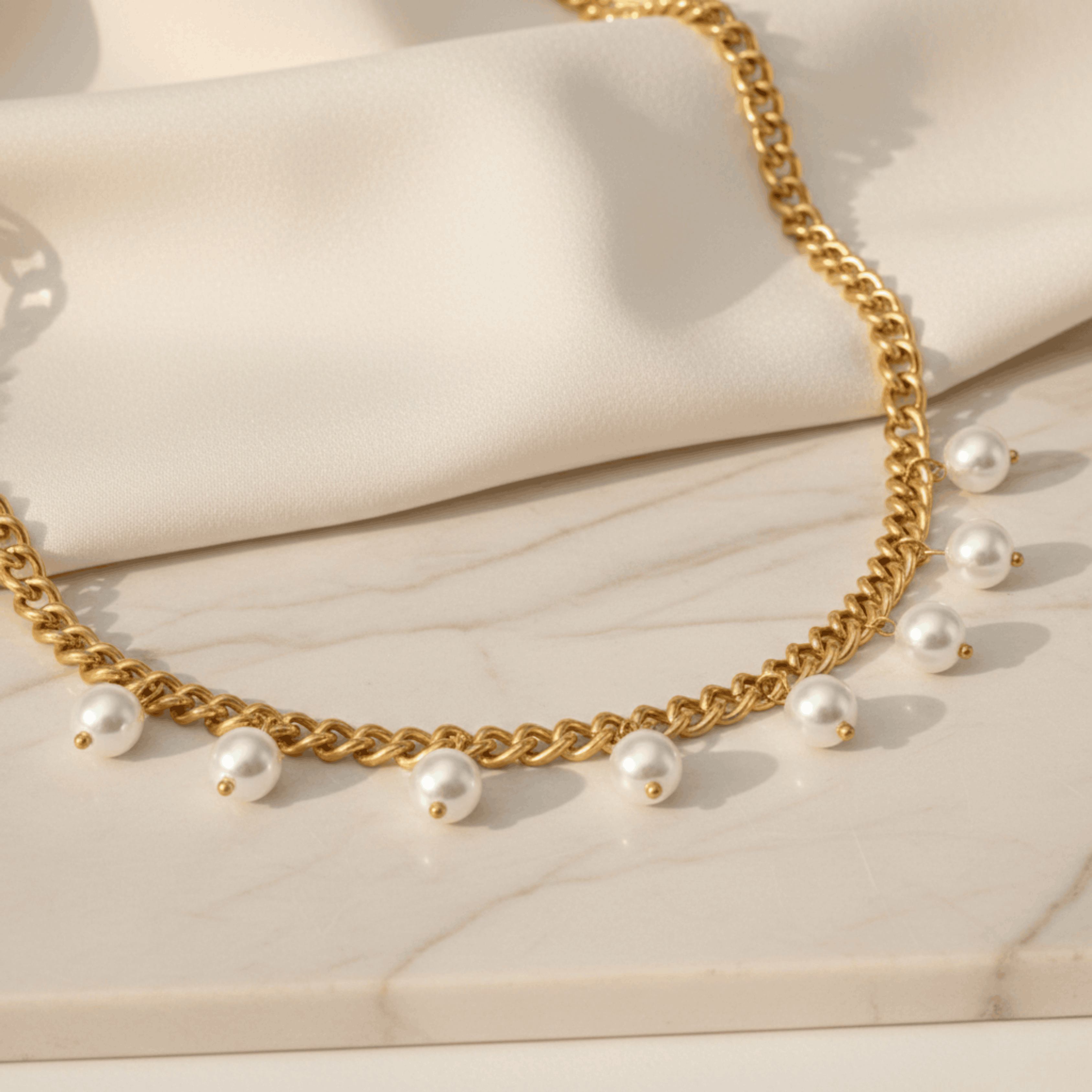 Pearl Elegance Chain Necklace Seebora
