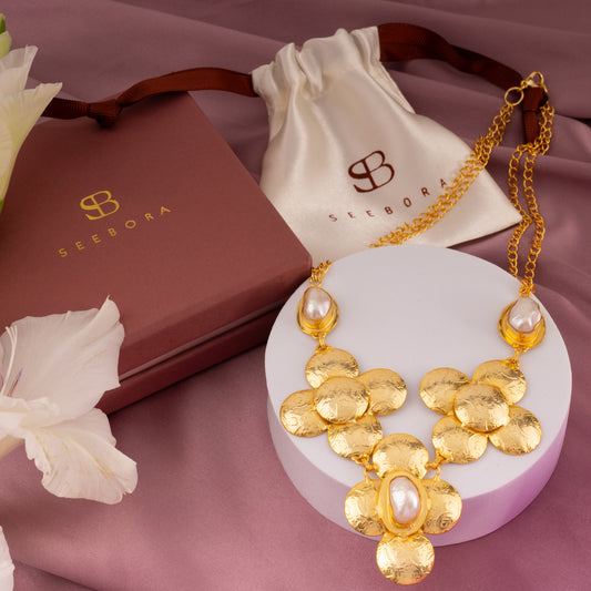 The Flower Pearl Necklace
