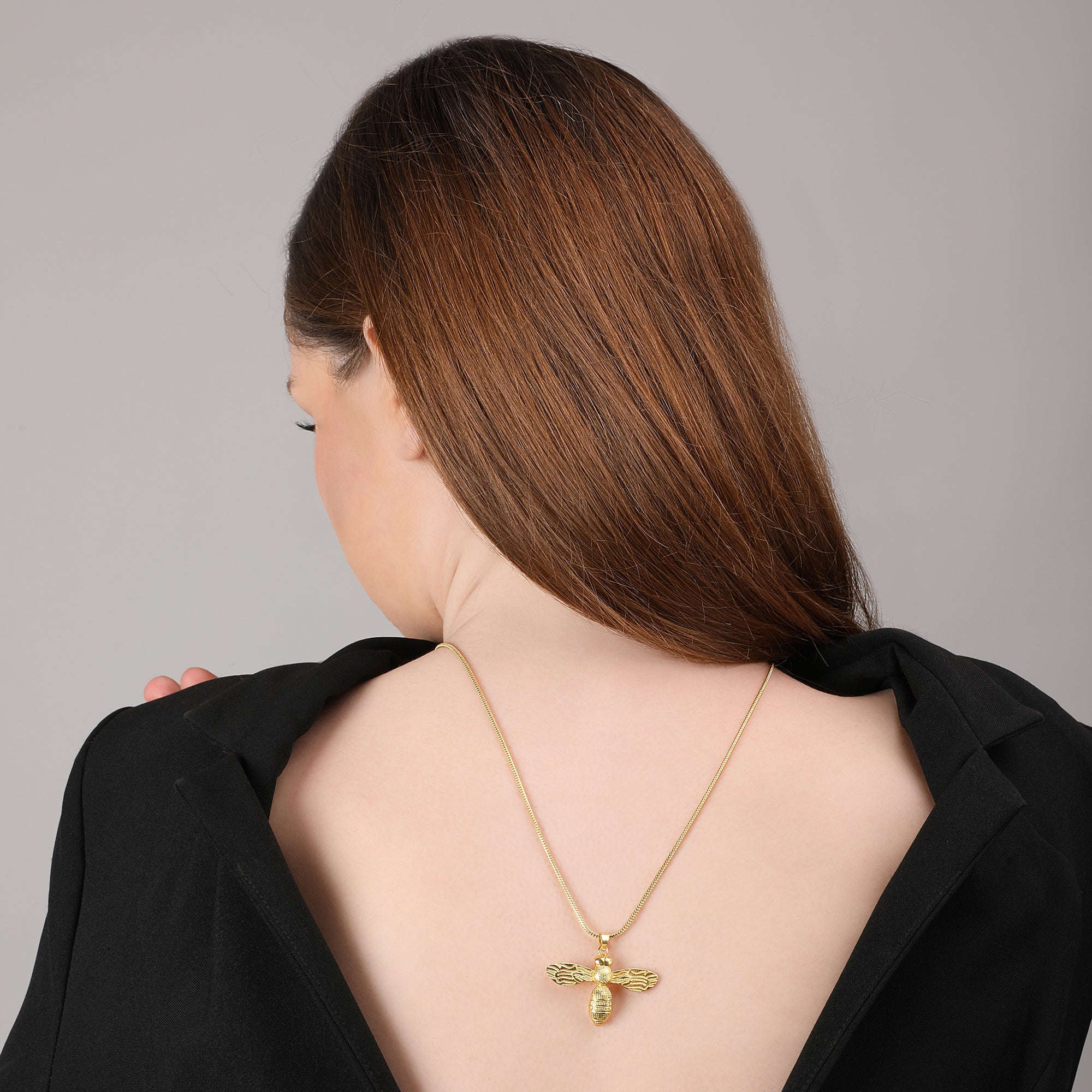 The Dragonfly Pendant Necklace Seebora
