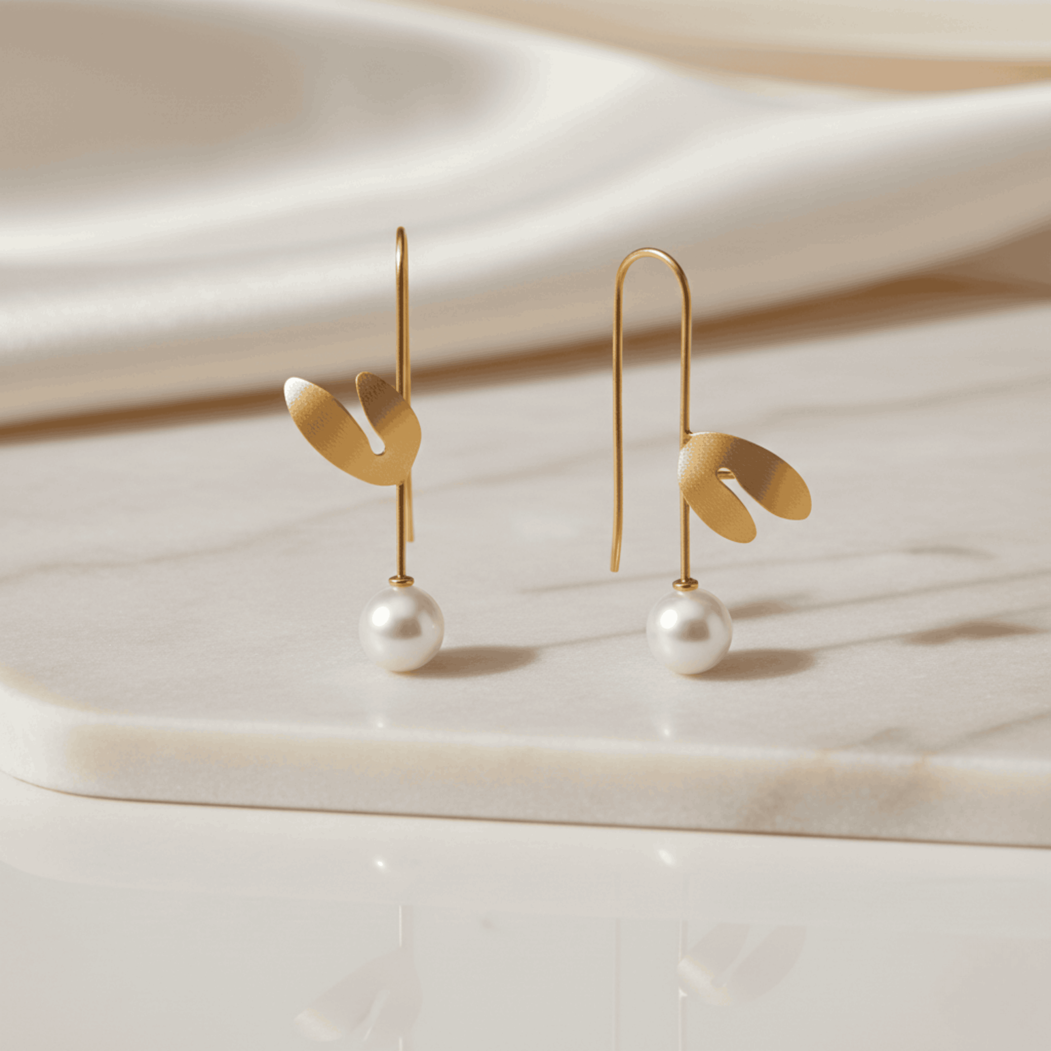 The Pearl Flutter Earrings Seebora