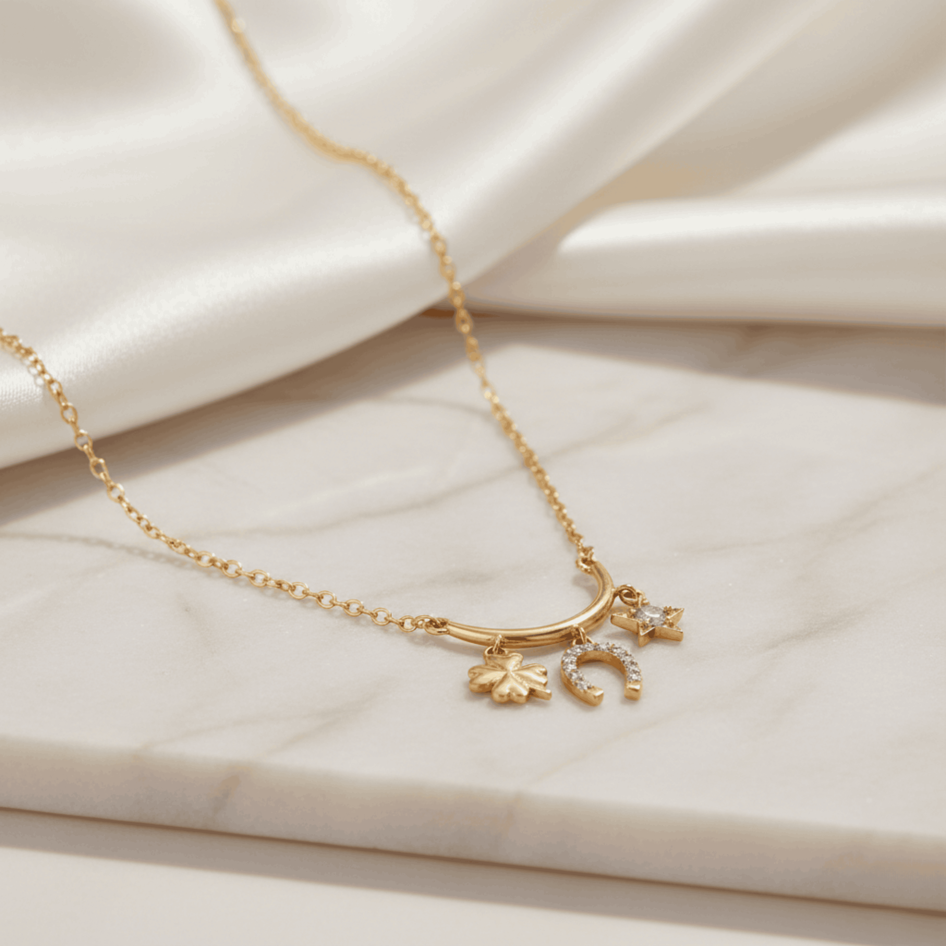 3 Charm Necklace Seebora