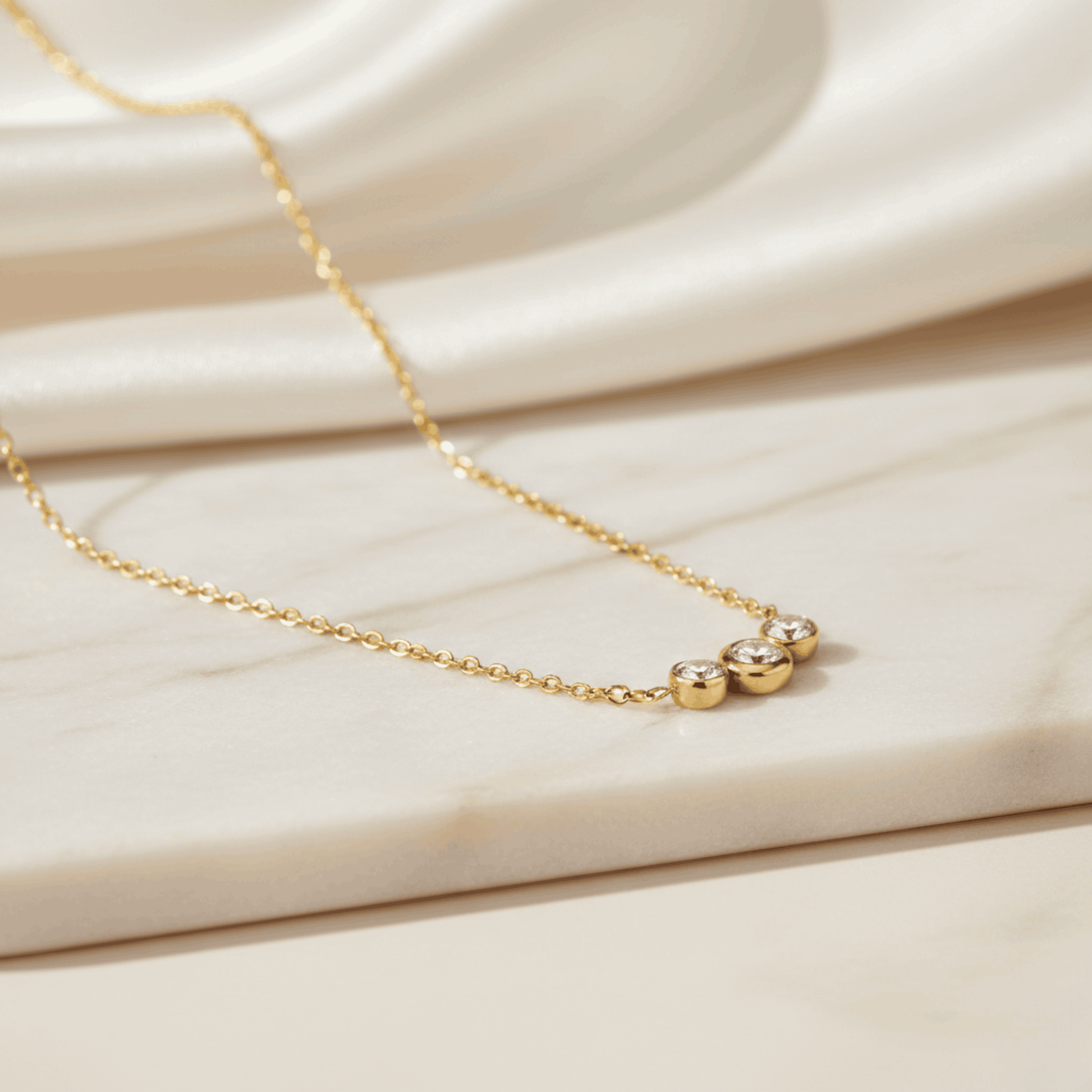 Tri-Stone Radiance Necklace | Cubic Zirconia & 24K Gold Plated Seebora