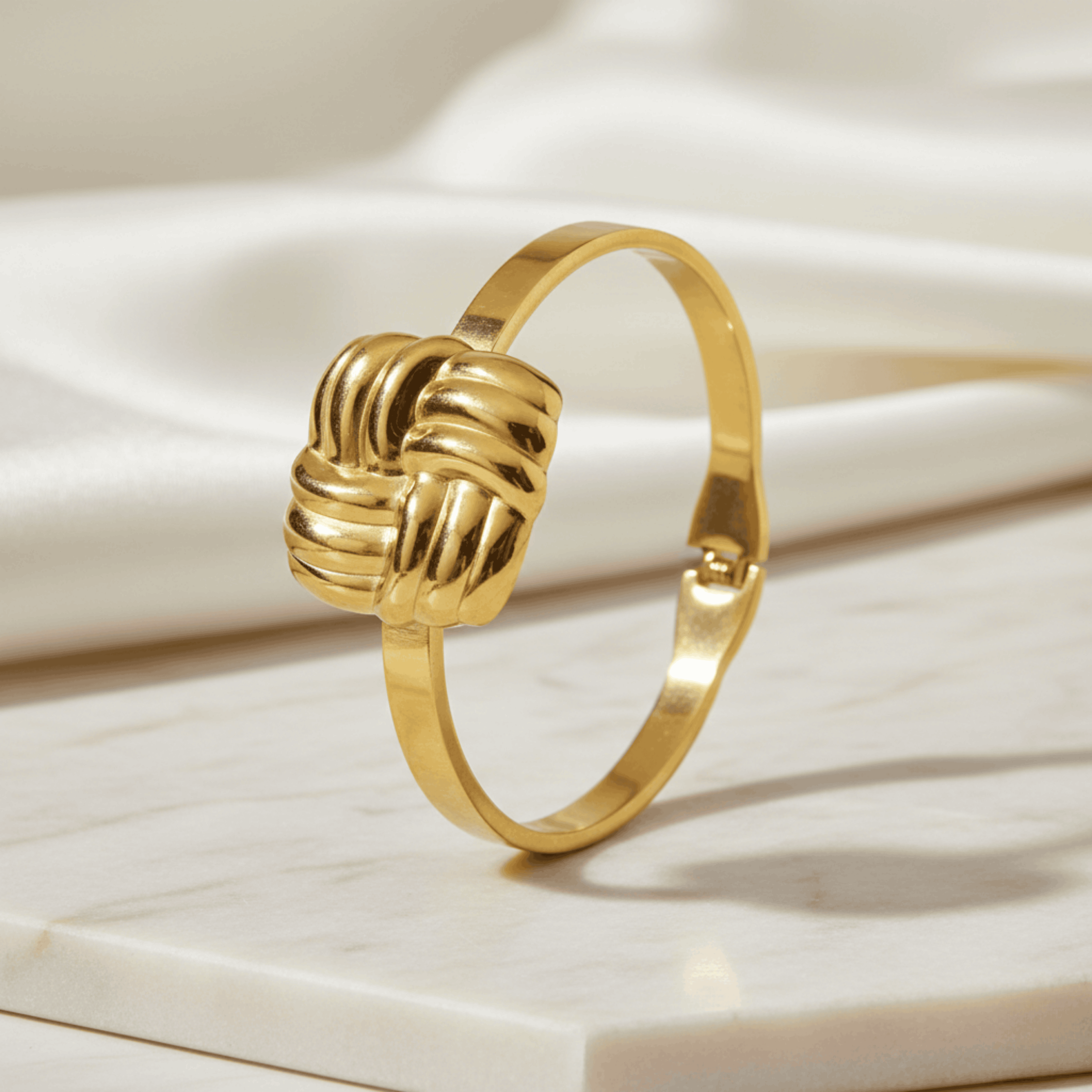Unity Knot Cuff Bracelet | 24K Gold Plated & Anti-Tarnish Seebora